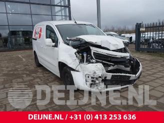 demontáž osobní automobily Peugeot Partner Partner (GC/GF/GG/GJ/GK), Van, 2008 / 2018 1.6 BlueHDi 100 2017/9