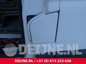 Renault Master Master III (MA/MB/MC/MD/MH/MF/MG/MH), Van, 2010 2.3 dCi 145 16V picture 18