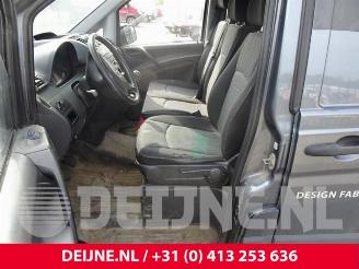 Mercedes Vito Vito (639.6), Van, 2003 / 2014 2.2 116 CDI 16V Euro 5 picture 25