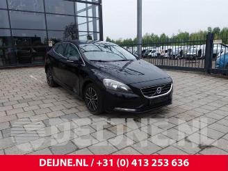 Salvage car Volvo V-40 V40 (MV), Hatchback 5-drs, 2012 / 2019 1.6 D2 2012/10