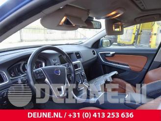 Volvo V-60 V60 I (FW/GW), Combi, 2010 / 2018 2.4 D6 20V Plug-in Hybrid AWD picture 22