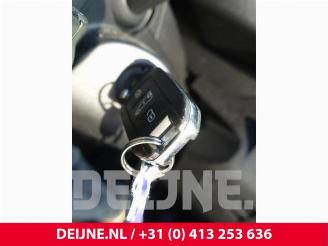 Peugeot Partner Partner (EF/EU), Van, 2018 1.5 BlueHDi 100 picture 28