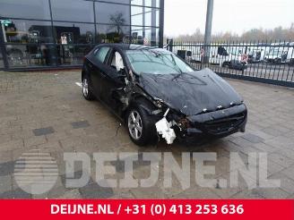 Volvo V-40 V40 (MV), Hatchback 5-drs, 2012 / 2019 2.0 D2 16V picture 1