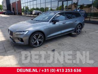 Volvo V-60 V60 II (ZW), Combi, 2018 2.0 T6 16V Twin Engine picture 3