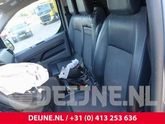 Peugeot Expert Expert (VA/VB/VE/VF/VY), Van, 2016 2.0 Blue HDi 120 16V picture 20