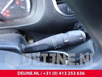 Peugeot Expert Expert (V1/VA/VB/VE/VF/VT/VY), Van, 2016 2.0 Blue HDi 120 16V picture 28