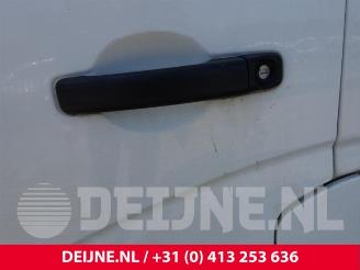 Renault Master Master III (FV), Van, 2010 2.3 dCi 125 16V FWD picture 15