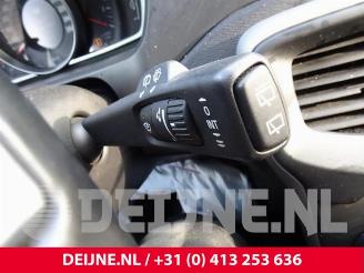 Volvo V-40 V40 (MV), Hatchback 5-drs, 2012 / 2019 1.6 D2 picture 23