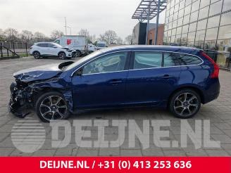 Volvo V-60 V60 I (FW/GW), Combi, 2010 / 2018 2.0 T3 16V picture 4
