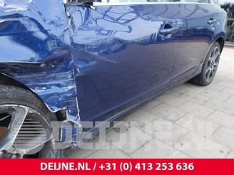 Volvo V-60 V60 I (FW/GW), Combi, 2010 / 2018 2.0 T3 16V picture 11