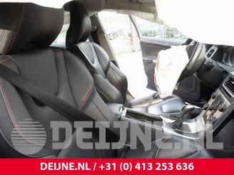 Volvo V-60 V60 I (FW/GW), Combi, 2010 / 2018 2.0 T3 16V picture 34