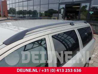 Volvo V-70 V70 (SW), Combi, 1999 / 2008 2.4 20V 170 picture 16