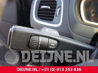 Volvo V-40 V40 (MV), Hatchback 5-drs, 2012 / 2019 1.6 D2 picture 24