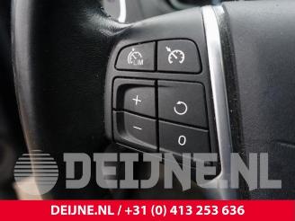 Volvo V-40 V40 (MV), Hatchback 5-drs, 2012 / 2019 2.0 D4 16V picture 23