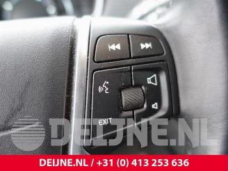 Volvo V-40 V40 (MV), Hatchback 5-drs, 2012 / 2019 2.0 D4 16V picture 24