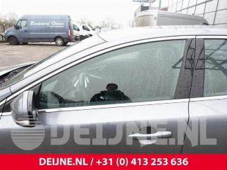 Volvo V-40 V40 (MV), Hatchback 5-drs, 2012 / 2019 2.0 D4 16V picture 14