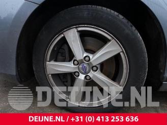 Volvo V-40 V40 (MV), Hatchback 5-drs, 2012 / 2019 2.0 D4 16V picture 10