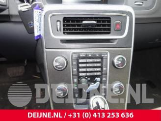 Volvo V-60 V60 I (FW/GW), Combi, 2010 / 2018 2.4 D6 20V Plug-in Hybrid AWD picture 29