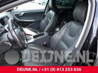 Volvo V-60 V60 I (FW/GW), Combi, 2010 / 2018 2.4 D6 20V Plug-in Hybrid AWD picture 31