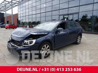 Volvo V-60 V60 I (FW/GW), Combi, 2010 / 2018 2.0 D3 20V picture 3