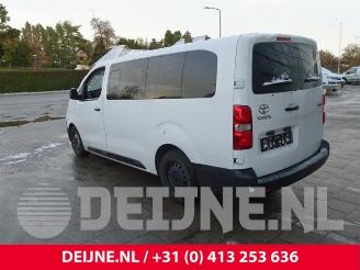 Toyota ProAce ProAce Verso, Bus, 2016 1.5 D-4D 120 picture 5