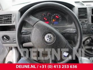 Volkswagen Transporter Transporter T5, Van, 2003 / 2015 1.9 TDi picture 25