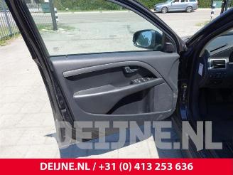 Volvo V-70 V70 (BW), Combi, 2007 / 2016 2.0 D 16V picture 15