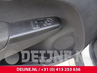 Ford Courier  picture 20