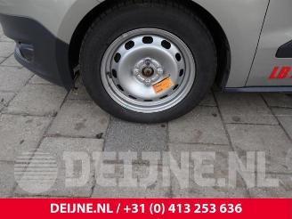 Ford Courier  picture 14