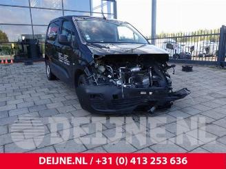 Vrakbiler auto Peugeot Partner Partner (EF/EU), Van, 2018 1.5 BlueHDi 100 2021/10