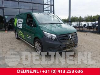 Autoverwertung Mercedes Vito eVito Tourer (447.7), Bus, 2019 90 kWh 2022/9