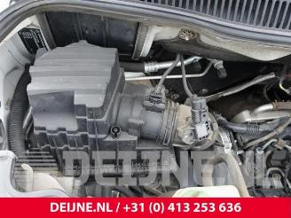 Volkswagen Transporter Transporter T5, Van, 2003 / 2015 2.0 TDI DRF picture 10