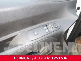 Peugeot Partner Partner (EF/EU), Van, 2018 1.5 BlueHDi 100 picture 18
