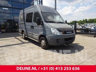 Uttjänta bilar auto Iveco Daily New Daily IV, Van, 2006 / 2011 35C14V, C14V/P, S14C, S14C/P, S14V, S14V/P 2010/8