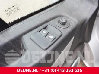 Renault Trafic Trafic (1FL/2FL/3FL/4FL), Van, 2014 1.6 dCi 125 Twin Turbo picture 18