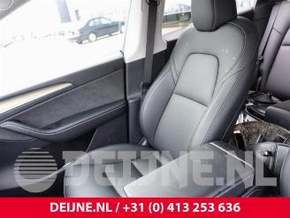 Tesla Model Y Model Y (5YJY), SUV, 2019 / 2025 RWD picture 17