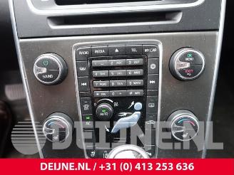 Volvo V-60 V60 I (FW/GW), Combi, 2010 / 2018 1.6 T3 16V picture 31