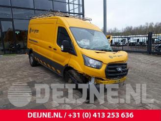 Vrakbiler auto Ford Transit Transit, Van, 2013 2.0 TDCi 16V Eco Blue 130 2024/11
