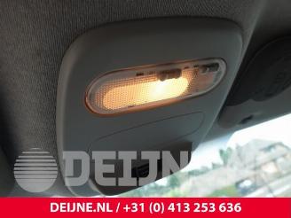 Opel Vivaro Vivaro, Van, 2014 / 2019 1.6 CDTI BiTurbo 140 picture 32