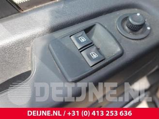 Opel Vivaro Vivaro, Van, 2014 / 2019 1.6 CDTI BiTurbo 140 picture 18