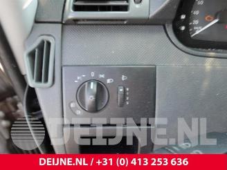 Mercedes Vito Vito (639.7), Bus, 2003 / 2015 2.2 110 CDI 16V Euro 5 picture 26