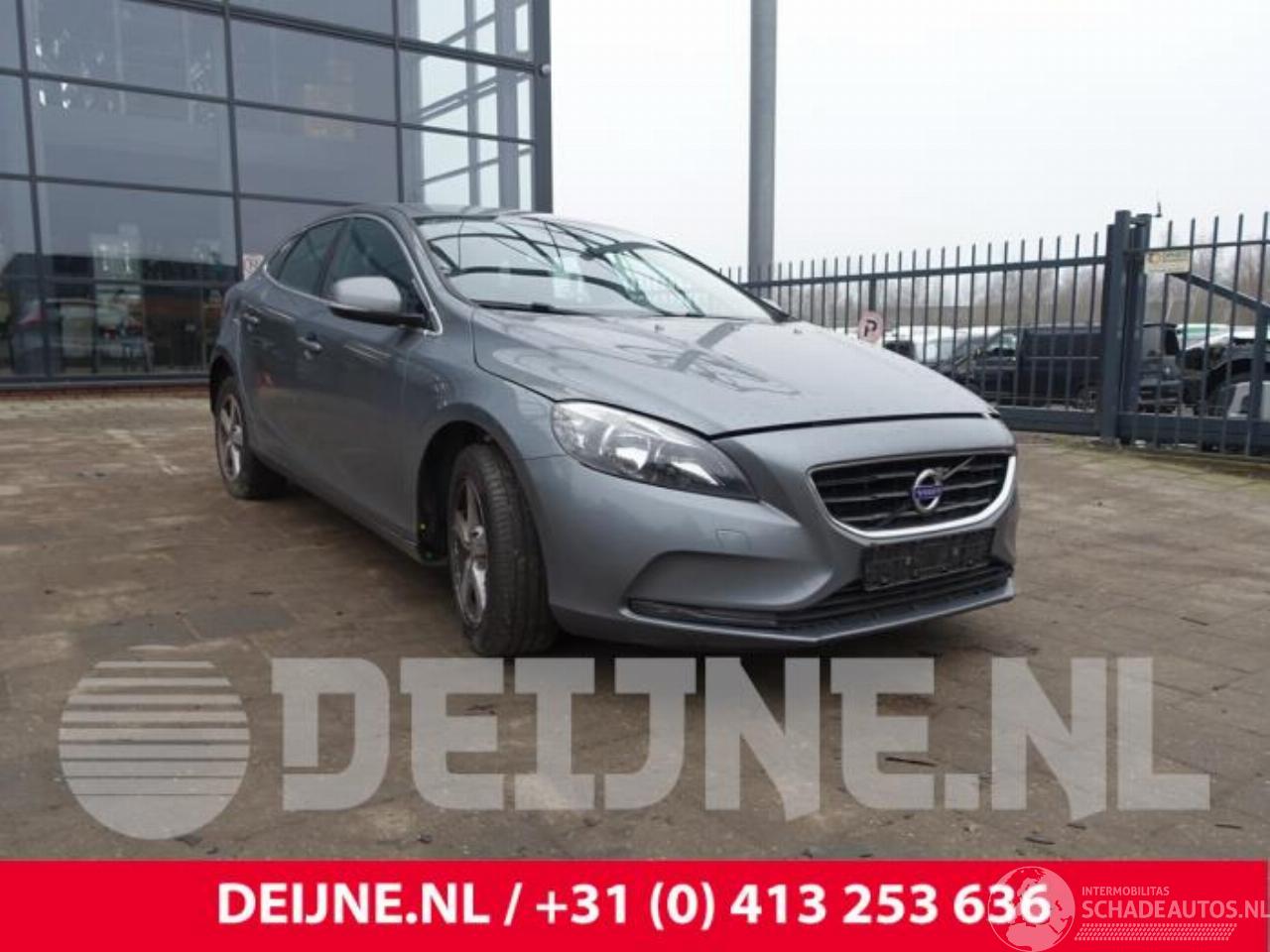 Volvo V-40 V40 (MV), Hatchback 5-drs, 2012 / 2019 2.0 D4 16V