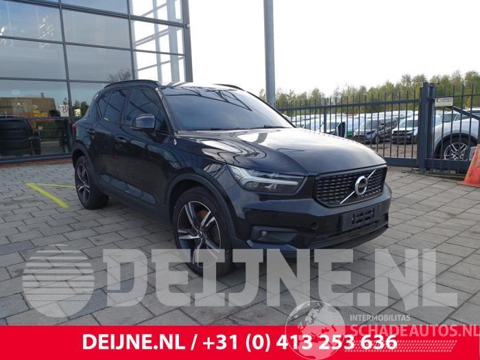 Volvo XC40 XC40 (XZ), SUV, 2017 1.5 T5 Plug-in Hybrid 16V