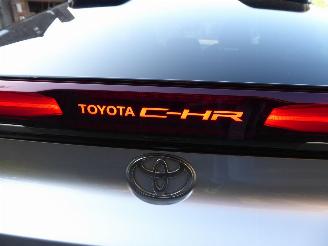 Toyota CH-R Hyb HEV picture 10