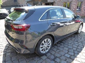 Kia Ceed  picture 6