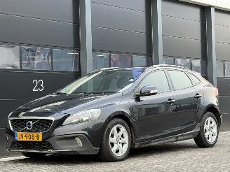 occasion passenger cars Volvo V-40 Cross Country 1.6 D2 AUTOMAAT EURO-6 2015/2