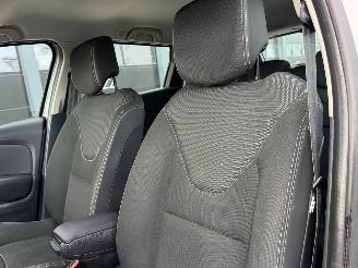 Renault Clio 1.5 dCi ECO Expression picture 8
