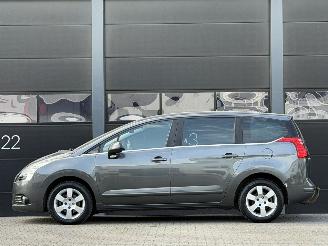 Peugeot 5008 1.6 HDiF Blue Lease Navi Clima picture 6
