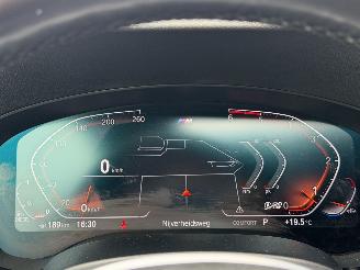 BMW 5-serie 520d M-Pakket Harman-Kardon Pano picture 16