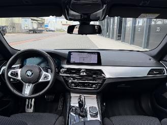BMW 5-serie 520d M-Pakket Harman-Kardon Pano picture 7